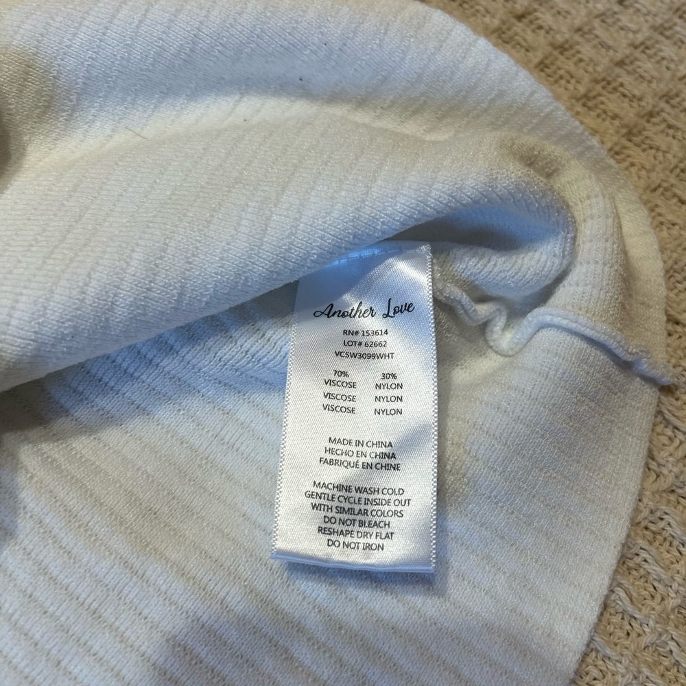 Another Love Cream Ribbed Tank Top - Picture 2 of 2